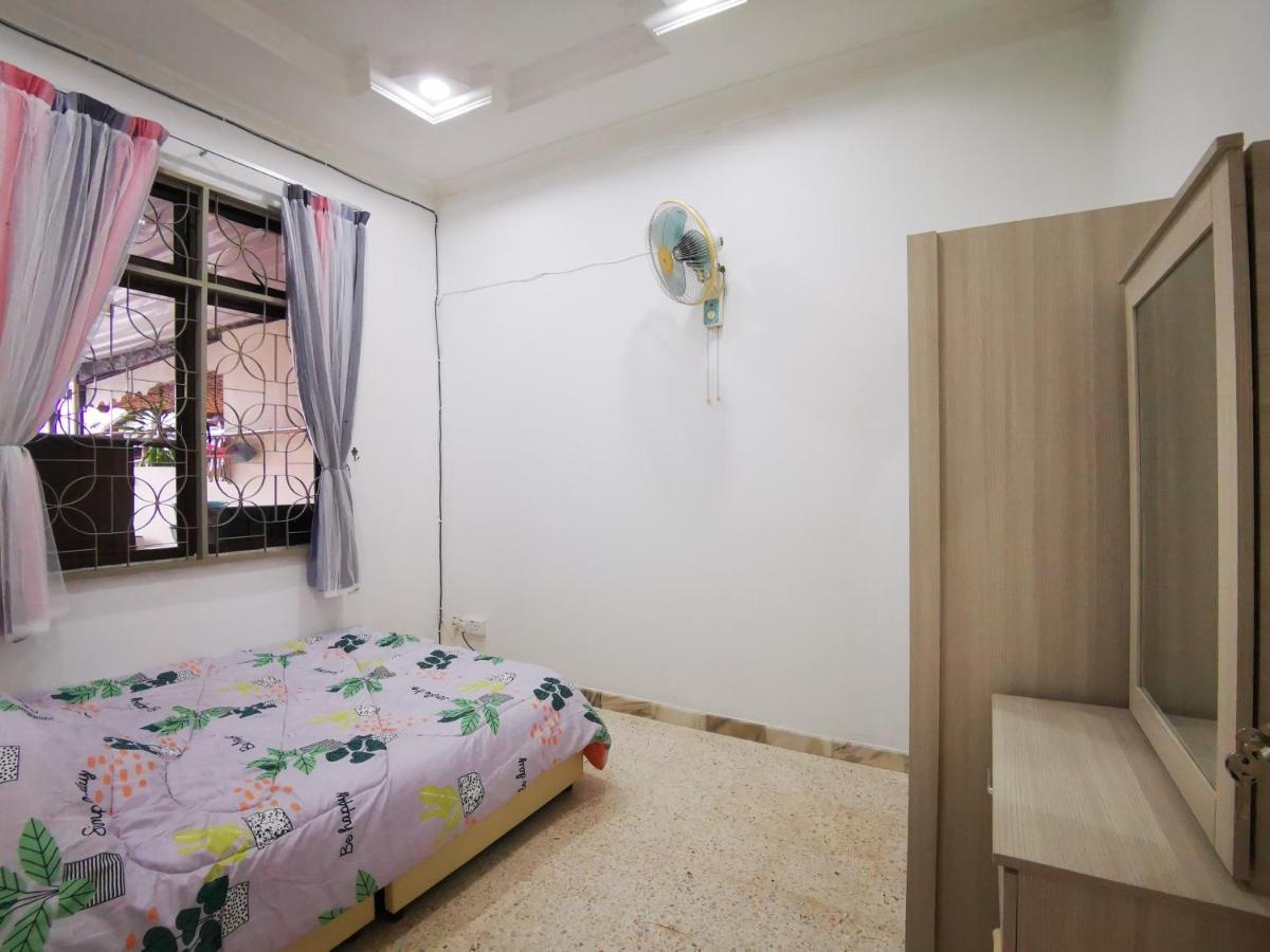 Bagan Terrace House Near To Sunway Carnival Mall, Seberang Jaya Butterworth Extérieur photo